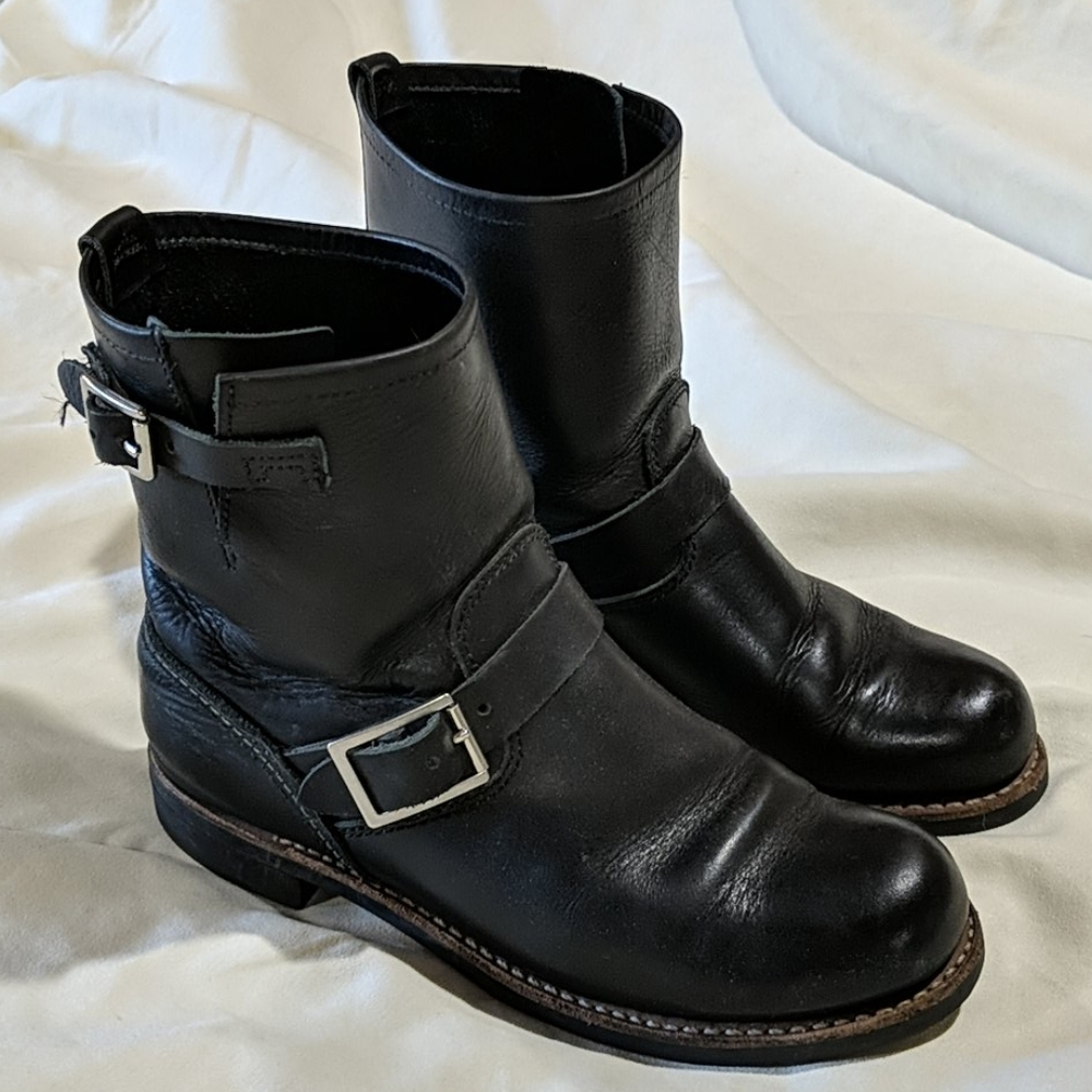 Red Wing Heritage Engineer Boots